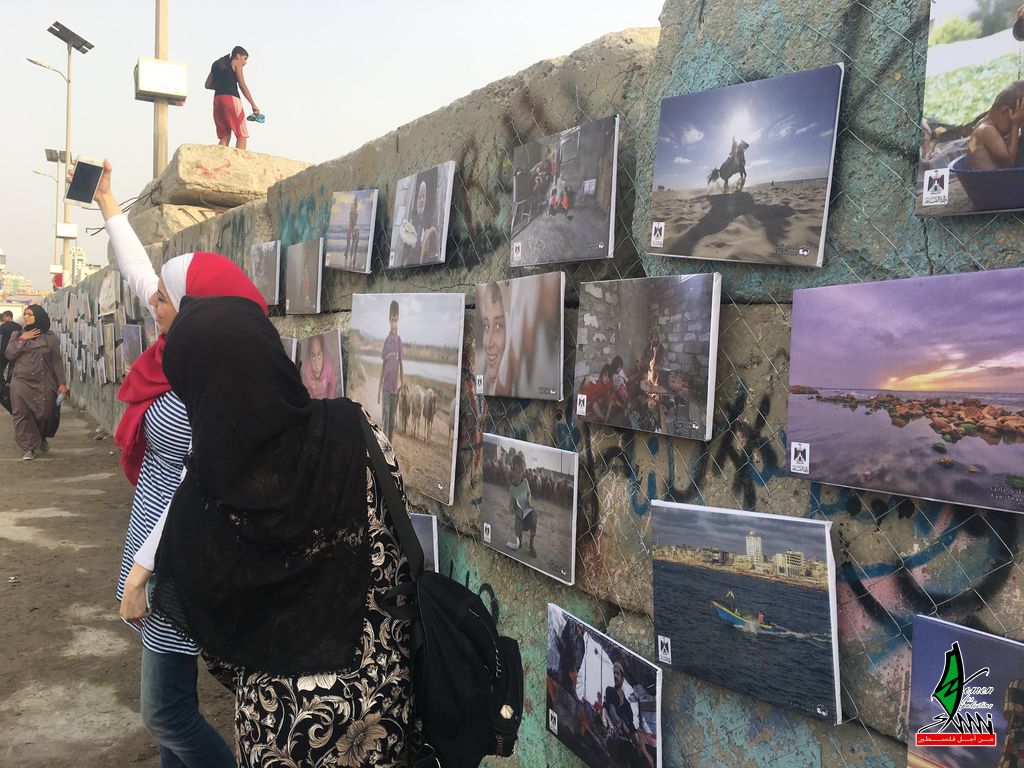 ألف صورة من المدينة المحاصرة 
