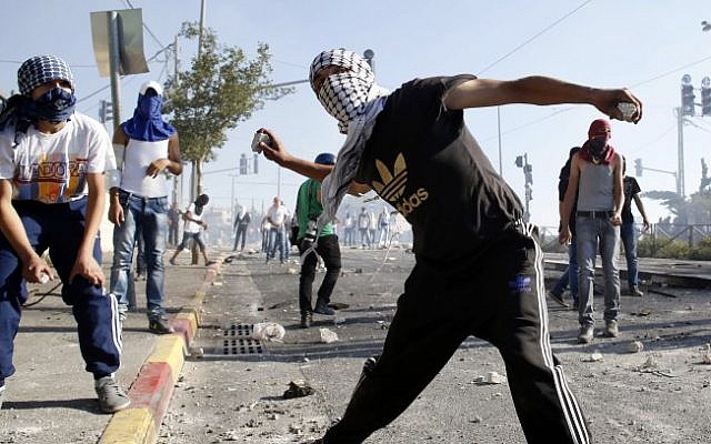 ذكرى انتفاضة الحجر 32