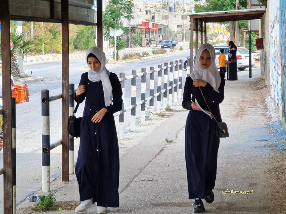 طلاب الثانوية العامة في اليوم لامتحان الثانوية العامة في فلسطين