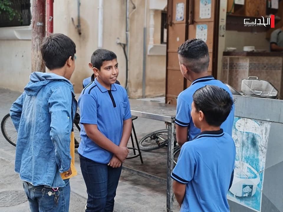 بدء العام الدراسي الجديد بفلسطين