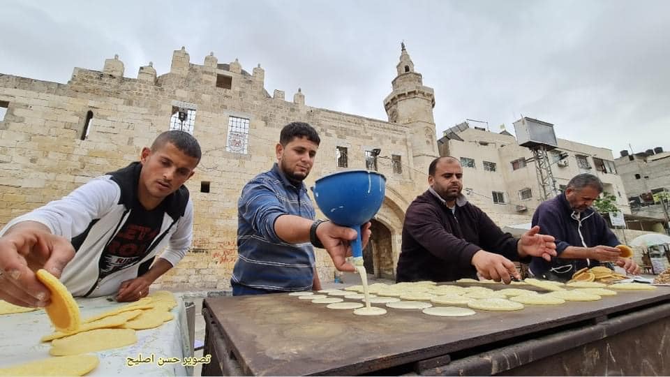 أمام قلعة برقوق  