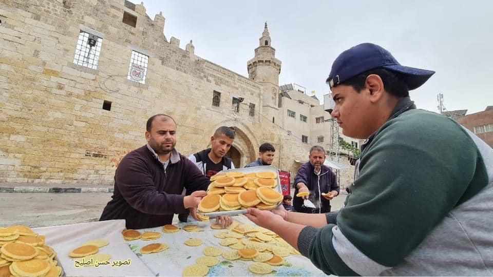 أمام قلعة برقوق  