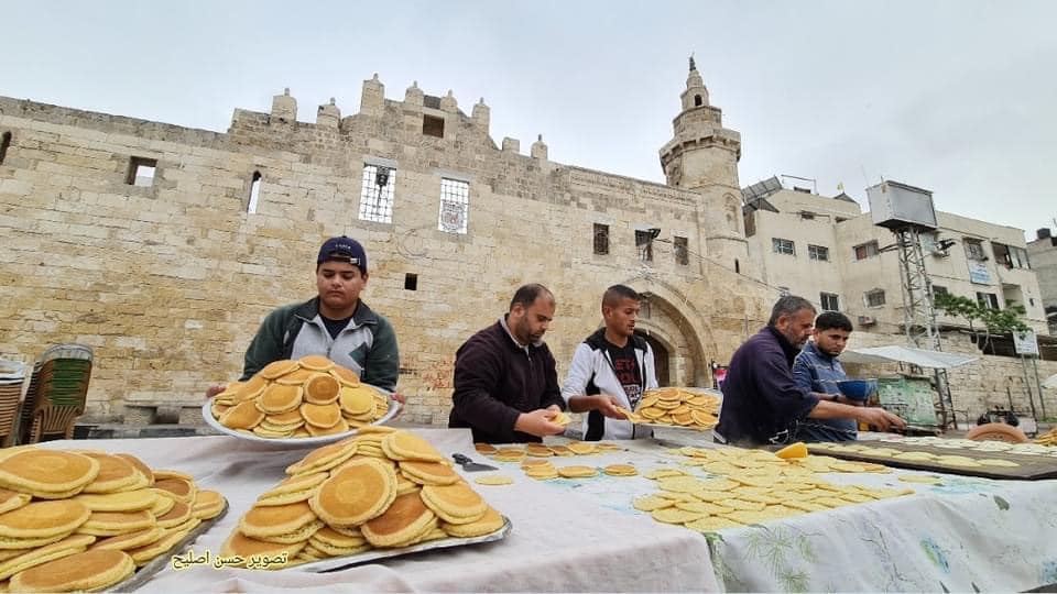 أمام قلعة برقوق  