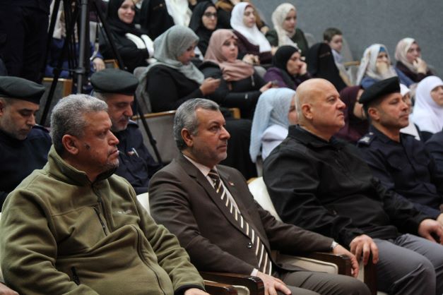 إدارة الشرطة النسائية بغزة تنظم فعاليات احتفال الثامن من آذار 